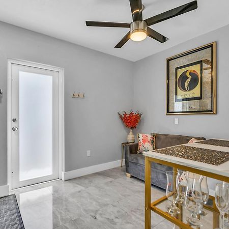 Little Gables Studio-Your Miami Escape-10Min Airport Екстериор снимка