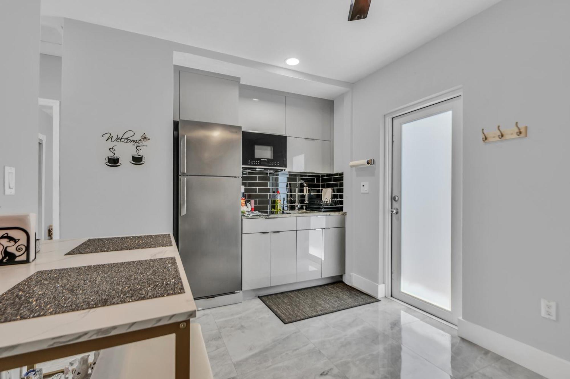 Little Gables Studio-Your Miami Escape-10Min Airport Екстериор снимка
